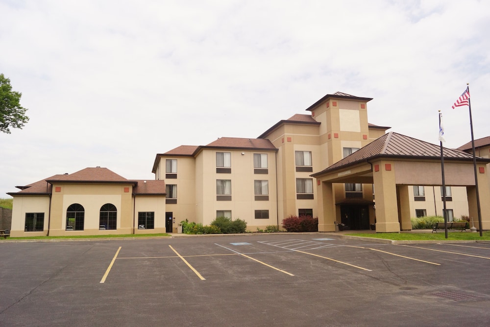 City Express by Marriott Milford Cooperstown - photo 55