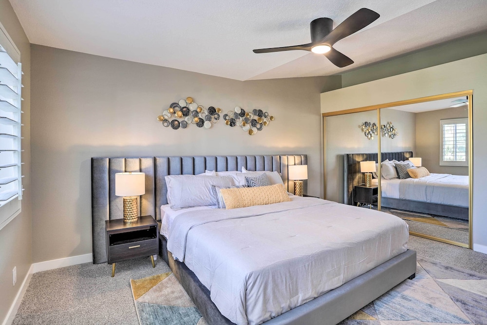 Chic Palm Desert Condo with Resort Style Amenities - photo 11