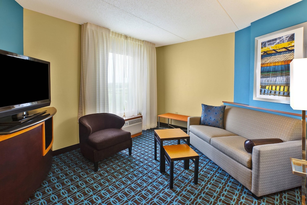 Fairfield Inn & Suites by Marriott Lexington North - photo 13