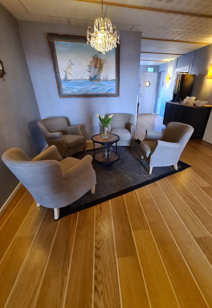 Hamnhotellet Kronan — Landskrona — photo 5