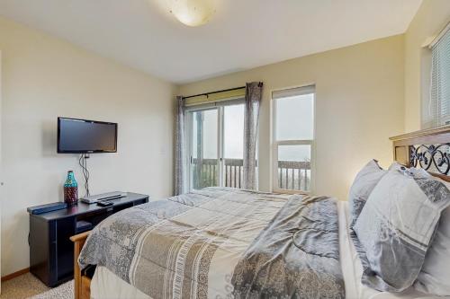 Pacific Coast Views - photo 17
