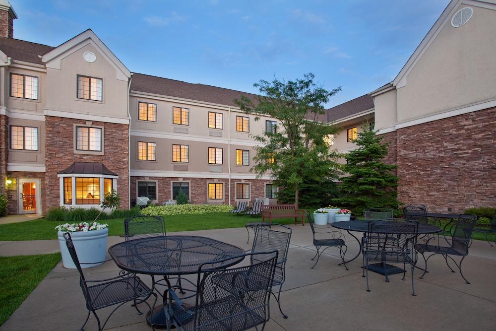 Staybridge Suites Lincolnshire by IHG - photo 26