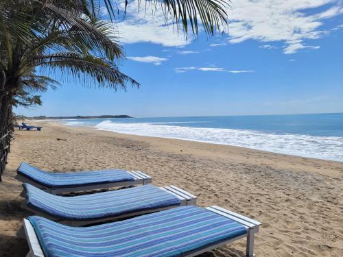 Galaxy Lounge in Unknown City, Sri Lanka