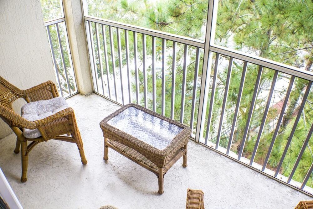 Windsor Palms Resort Condos - photo 6