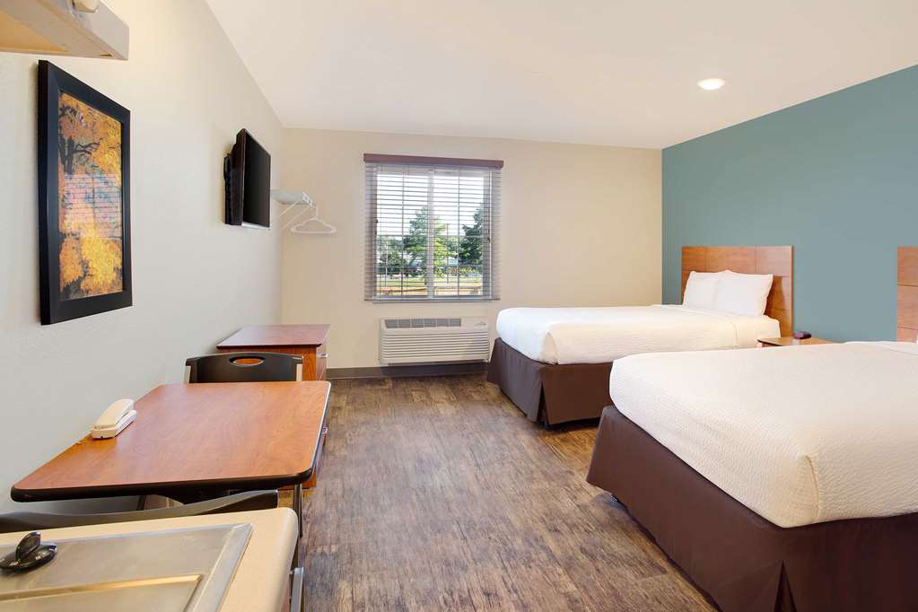 WoodSpring Suites Charlotte Shelby - photo 12