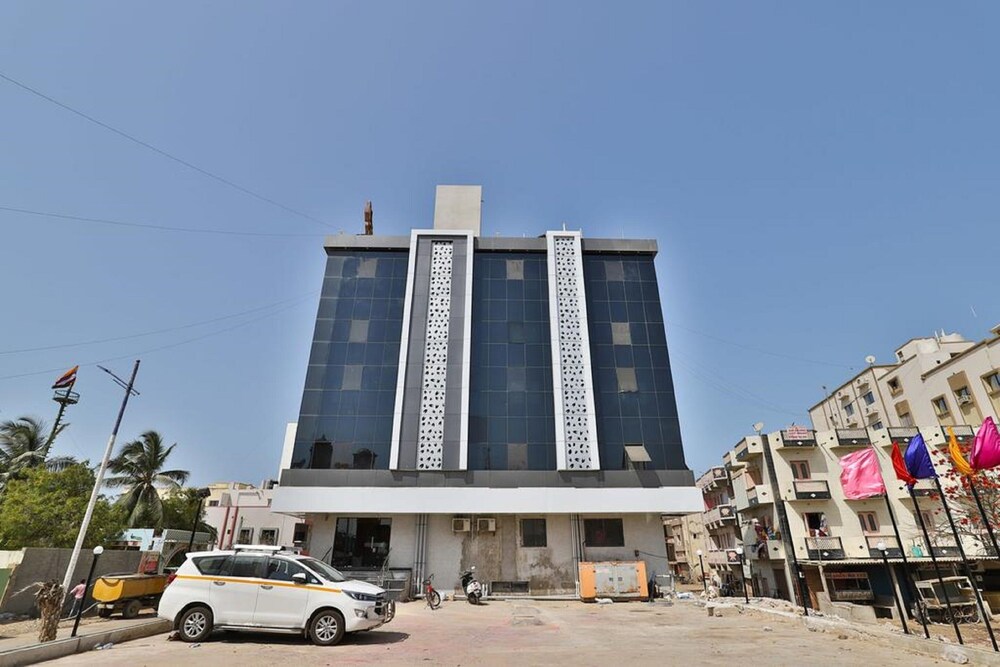 Hotel Krishna Inn - carbon neutral hotel in Dwarka