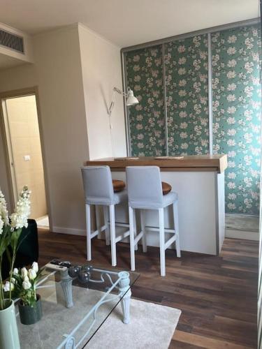Attico nel centro di Sanremo — 4-Star Luxury Hotel in San Remo, Italy