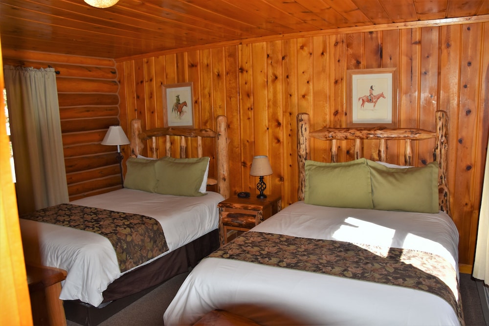 Hatchet Resort - photo 5