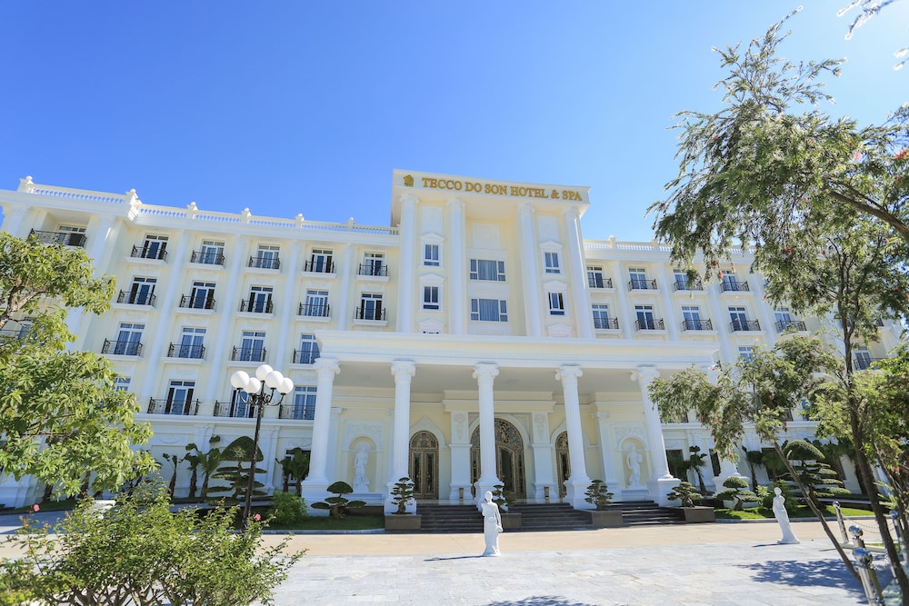 Tecco Do Son - carbon neutral hotel in Haiphong