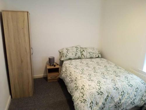 Double bed close to Burnley city centre — hotel in Burnley