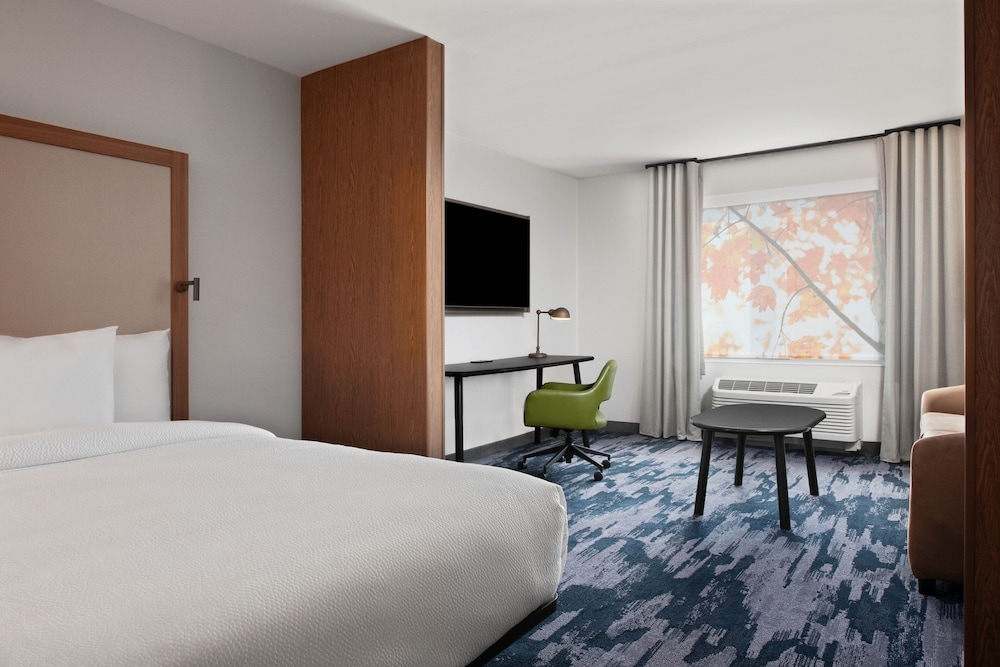Fairfield by Marriott Inn & Suites Chino - photo 11