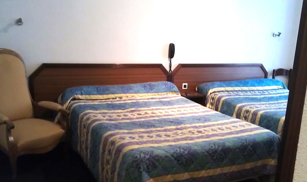 Grand Hotel D’Angleterre in Lourdes, France