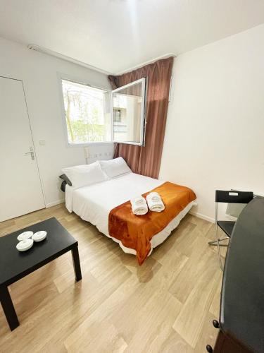 Cozy studio in la Défense in Courbevoie, France