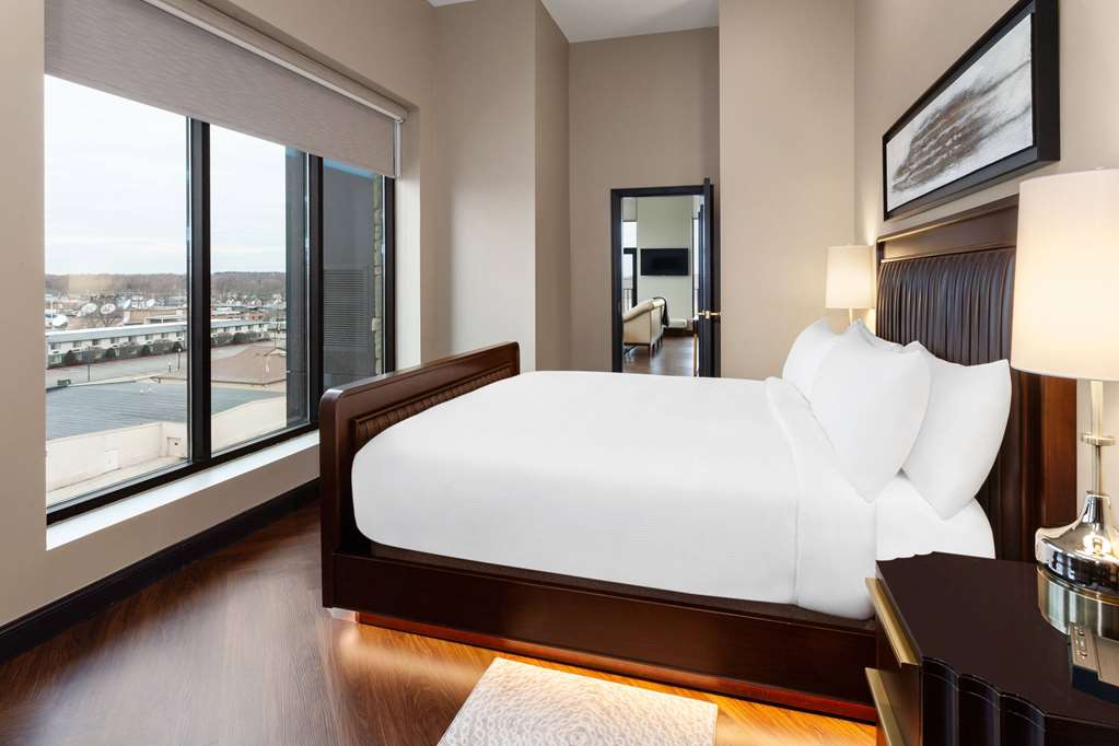 Legacy Hotel Trademark Collection By Wyndham - photo 23
