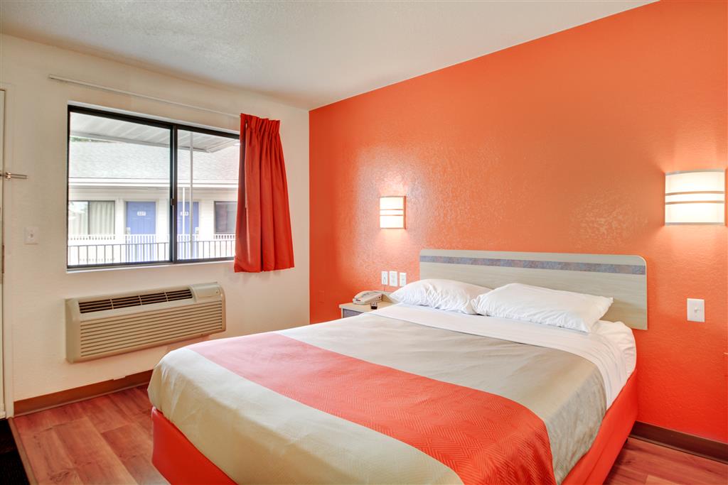 Motel 6 Southington CT Hartford - photo 13