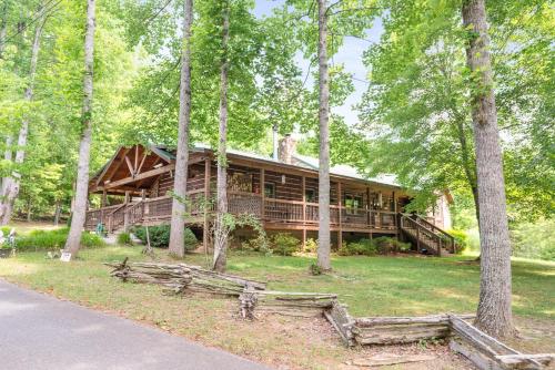 Perfect Place — 5-Star Luxury Hotel in Sevierville, United States