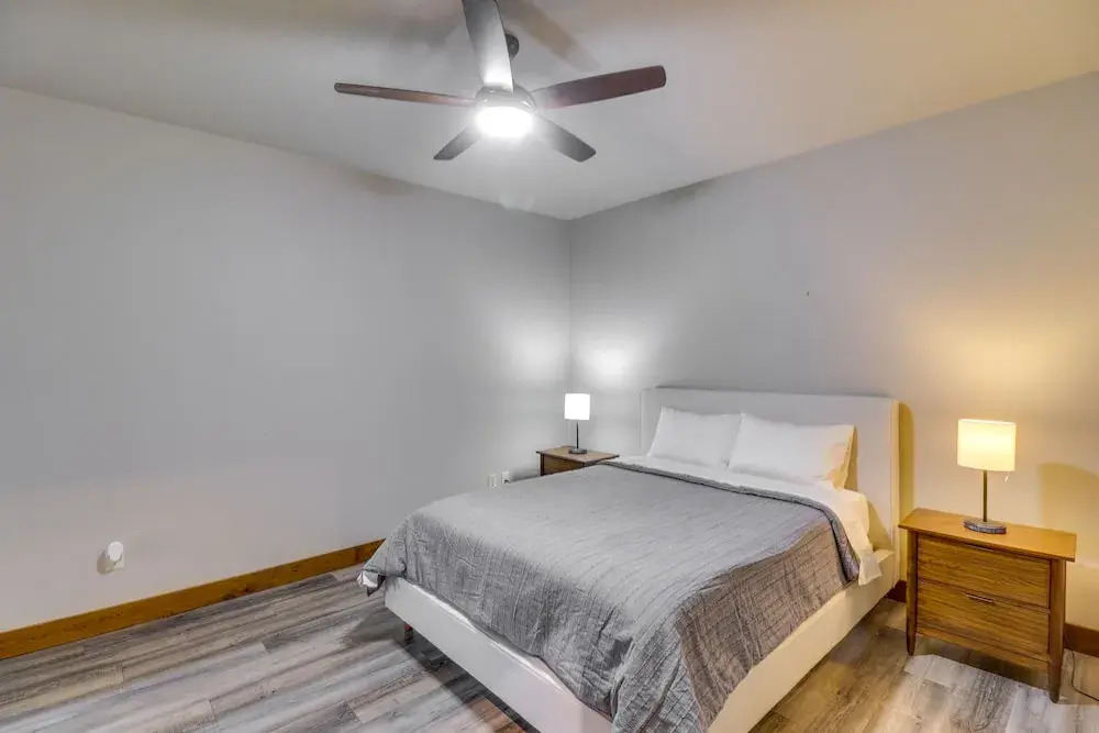 Downtown Columbia Falls Condo: 16 Mi to Ski Resort - photo 2