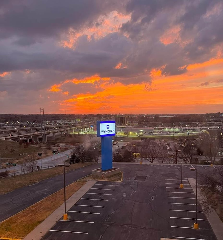 Wyndham Omaha West Dodge - photo 41