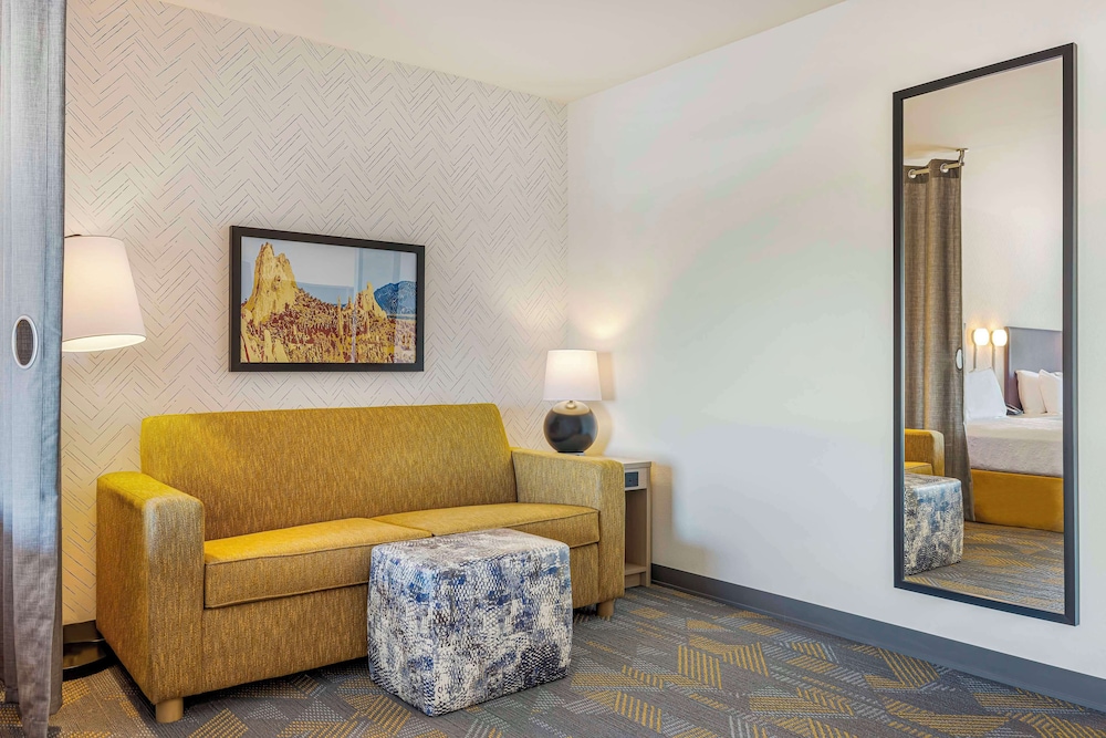 Home2 Suites by Hilton Colorado Springs Airport - photo 22