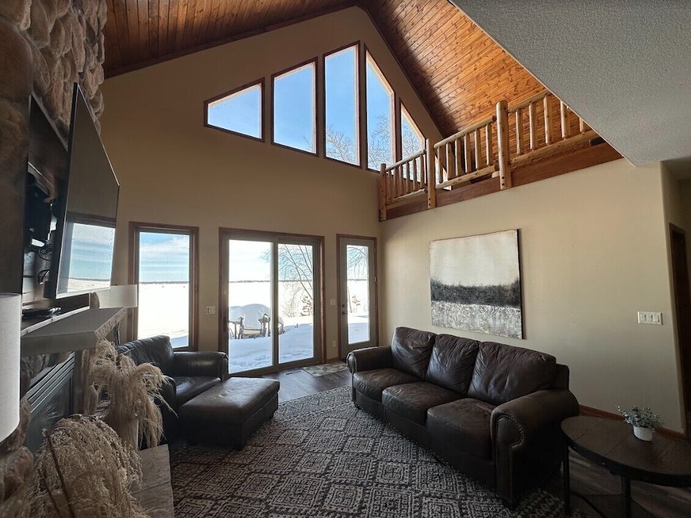 Quarterdeck Resort & Restaurant - photo 159