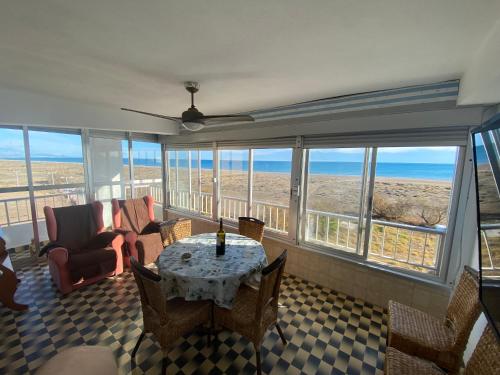 Primera Linea de Playa - last minute hotel in Valencia