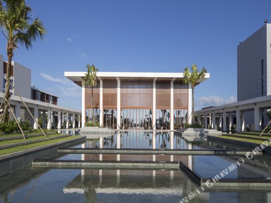 Boao Forum for Asia Dongyu Island Hostel — 5-Star Luxury Hotel in Qionghai, People's Republic of China