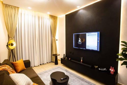 Andrena Smart Haven Lakeside Condo in Entebbe — 4-Star Luxury Hotel in Entebbe, Republic of Uganda