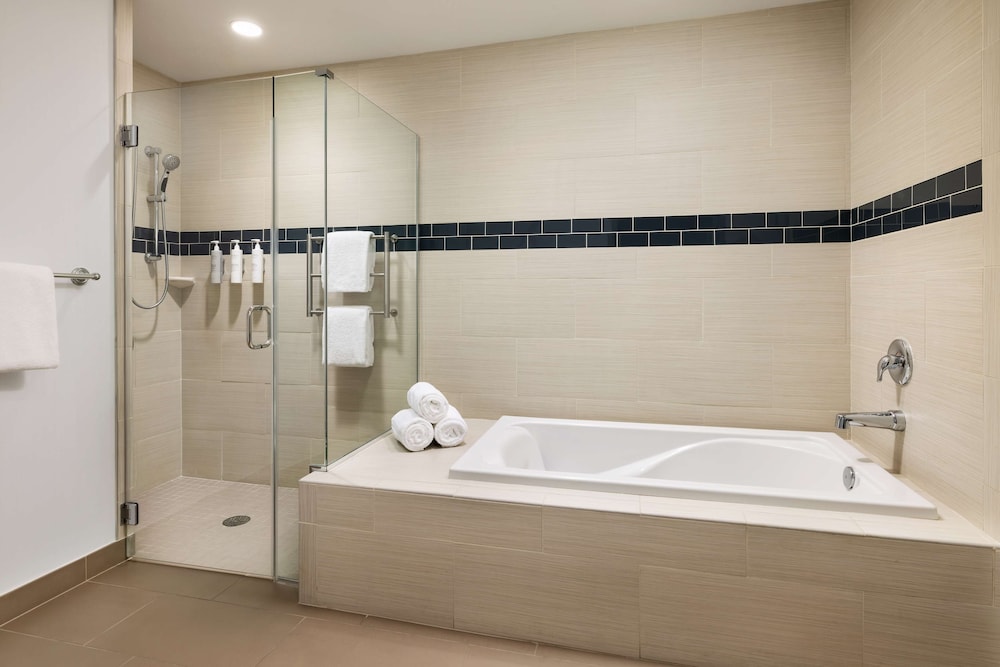 Hilton Garden Inn Palo Alto - photo 22