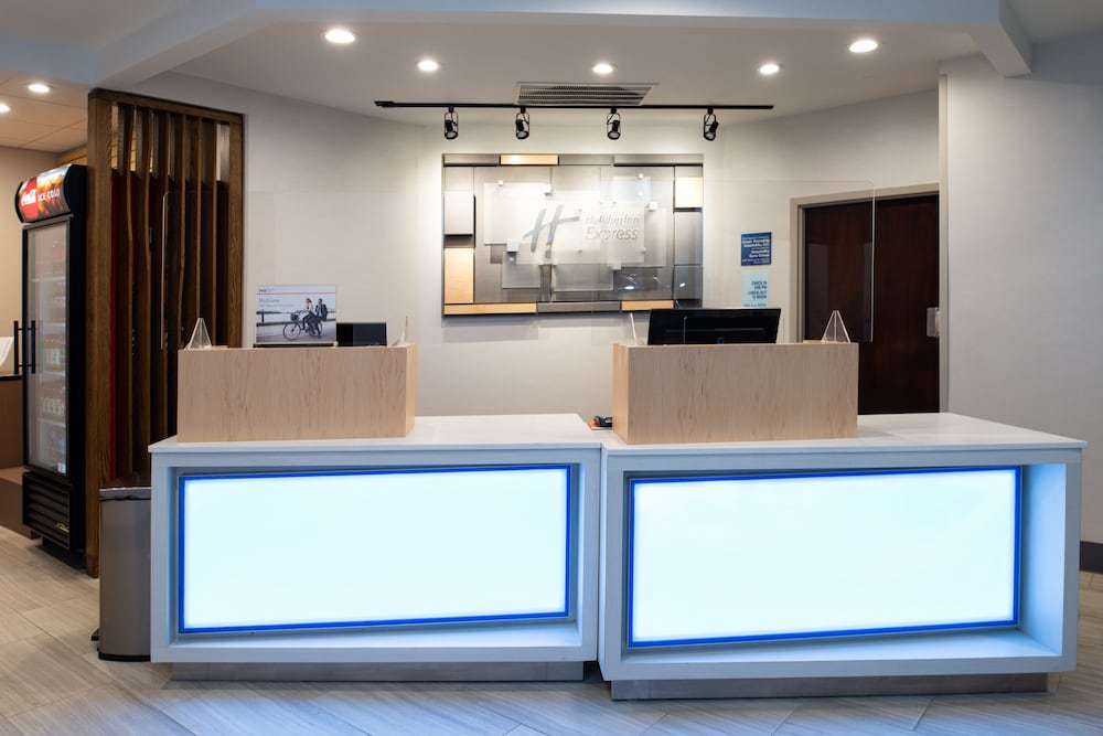 Holiday Inn Express West Cincinnati an IHG Hotel - photo 2