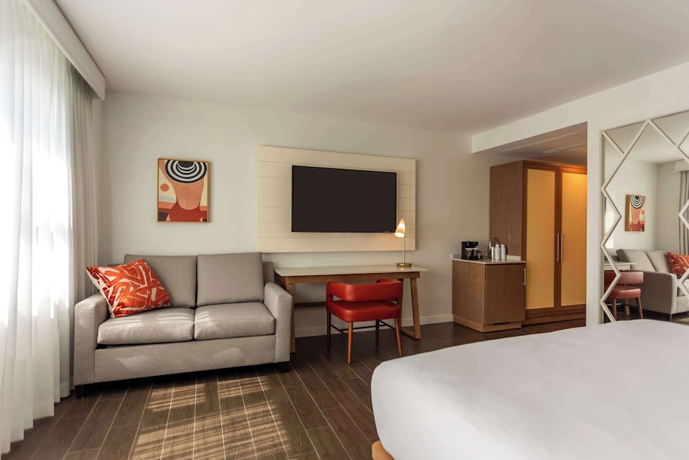 Hilton Cabana Miami Beach Resort - photo 37