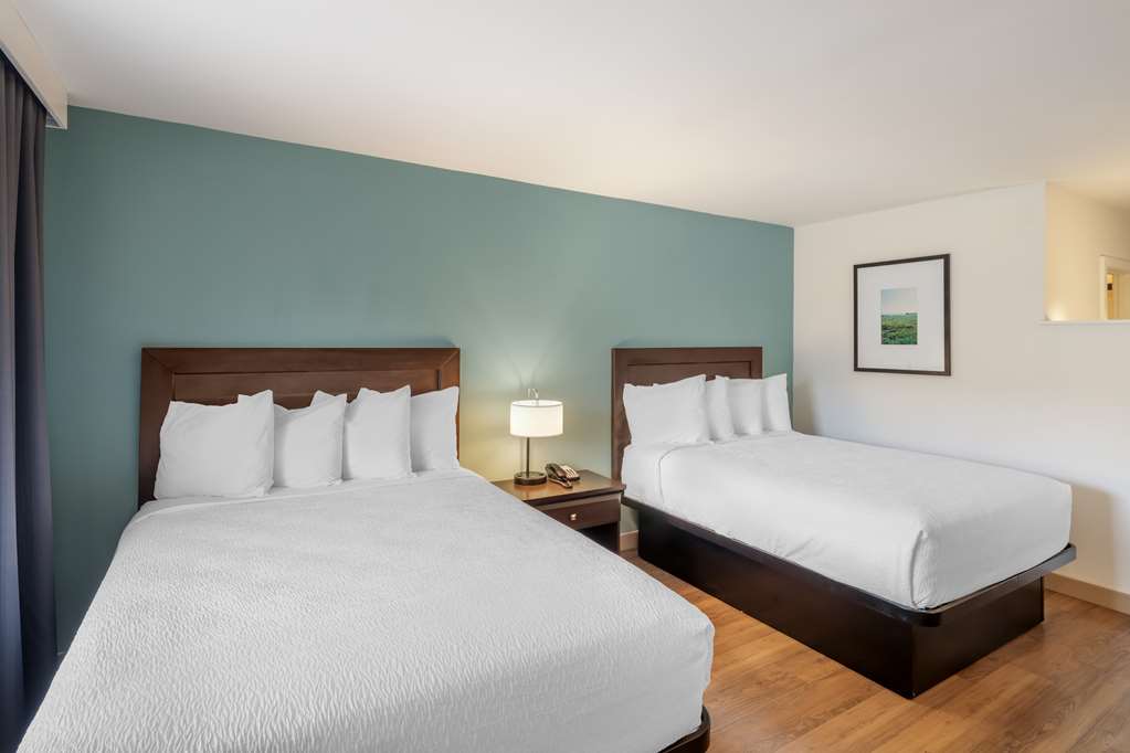 Best Western at Ventura Pier - photo 30
