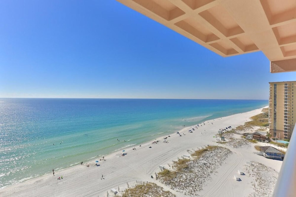 Destin Towers 143 Beach Front 2BR - photo 32