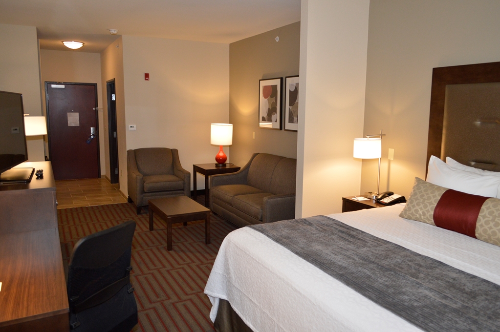 Best Western Plus Stevens County Inn - photo 21