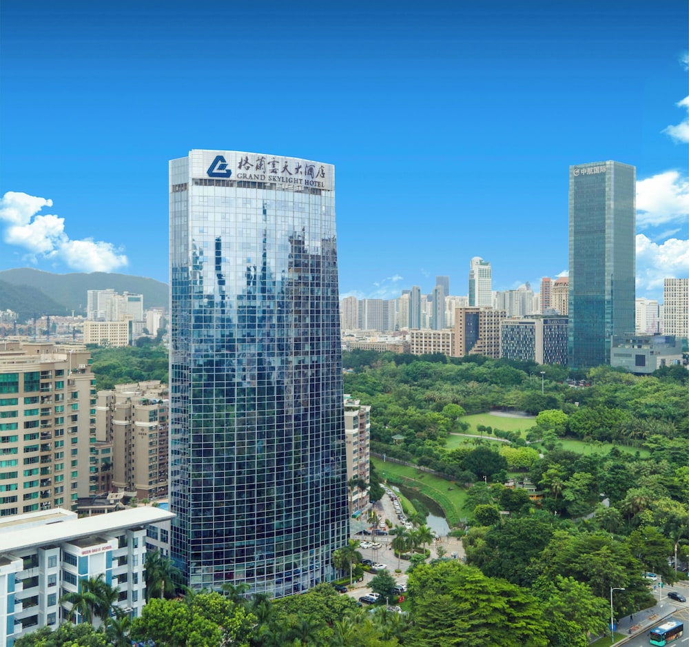 Grand Skylight Garden Hotel Shenzhen — 4-Star Luxury Hotel in Shenzhen, People's Republic of China