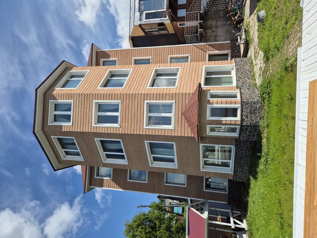 Gostevoy Dom Beringa 79 in Petropavlovsk-Kamchatsky, Russia