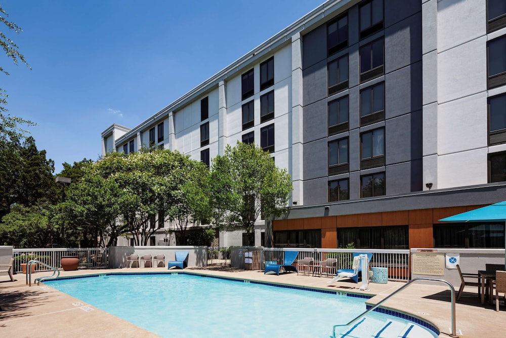 Hampton Inn Austin NW near The Domain - photo 27