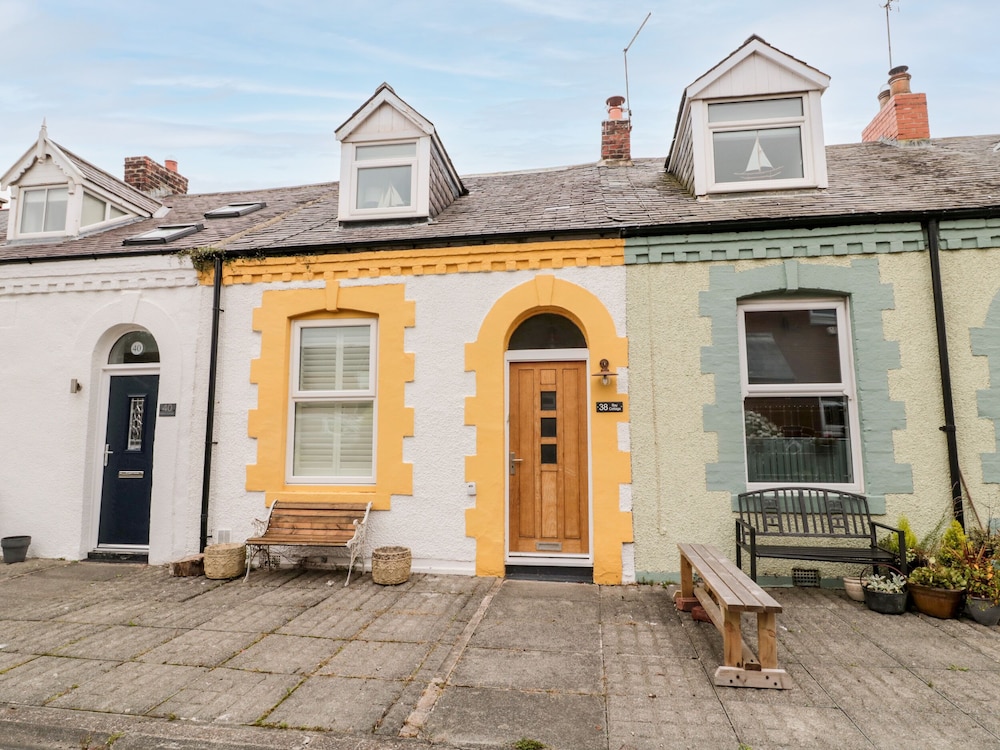 Bay Cottage — 4-Star Luxury Hotel in North Shields, United Kingdom