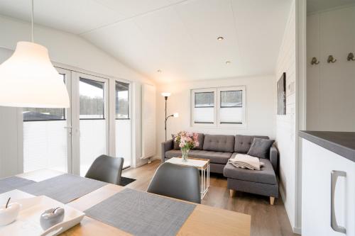Ostseecamp Chalet Haffkrug No 59 — 4-Star Luxury Hotel in Scharbeutz, Germany