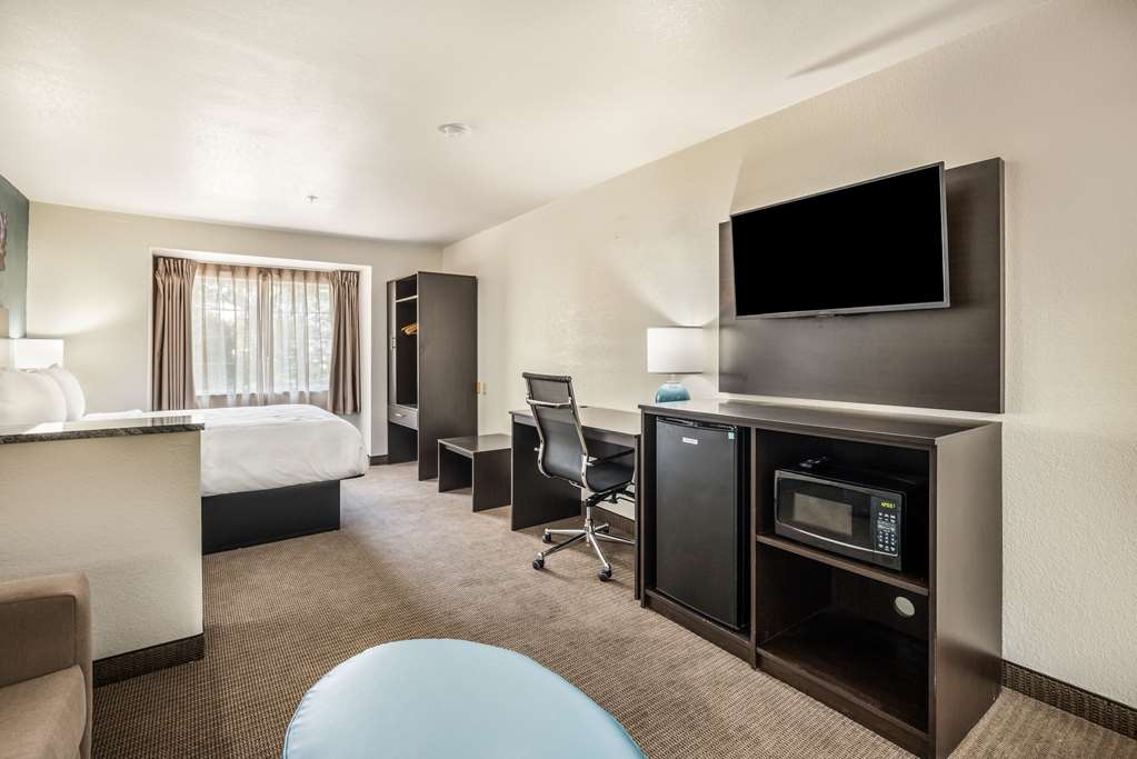 Sleep Inn & Suites Tallahassee Capitol - photo 37