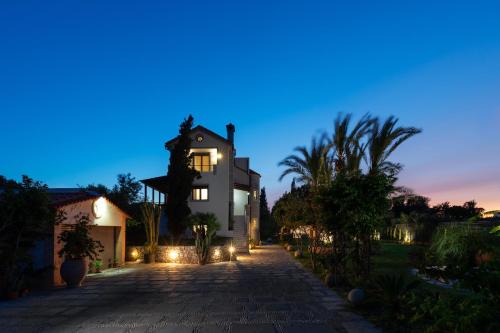 Villa Nimfea — 4-Star Luxury Hotel in Ialysos, Greece