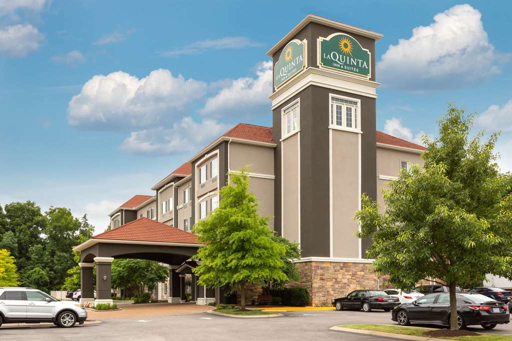 La Quinta Inn Suites By Wyndham Smyrna Tn Nashville — Smyrna