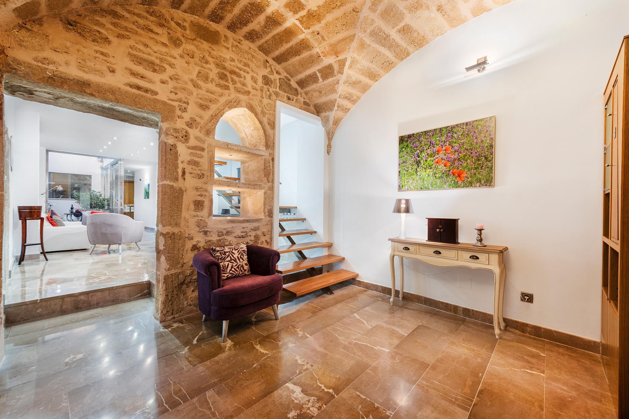 Townhouse San Vicens — 4-Star Luxury Hotel in Alcudia, Spain