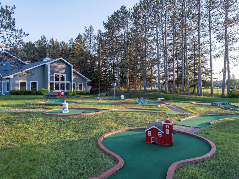 Country Inn of Two Harbors - photo 28