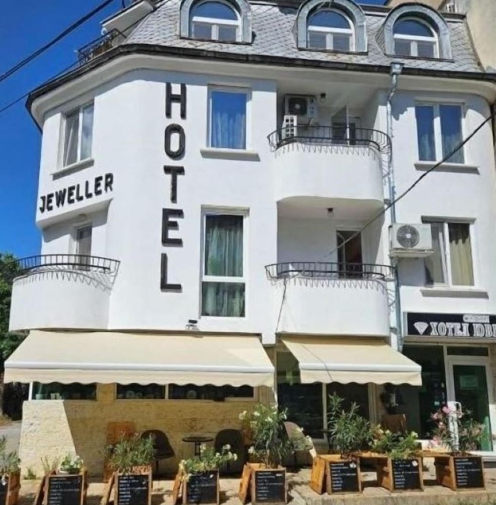 Hotel Jeweller — hotel in Ruse