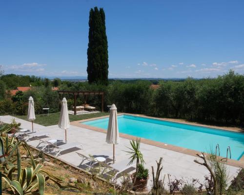 Casal di Peppe B&B — 4-Star Luxury Hotel in Lorenzana, Italy