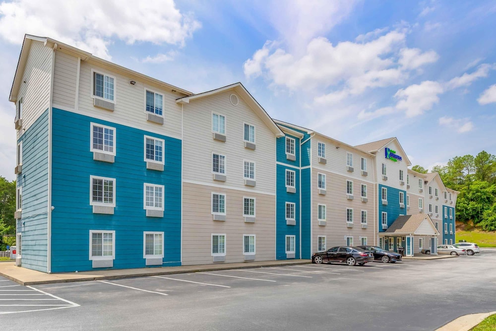 WoodSpring Suites Fayetteville - photo 43