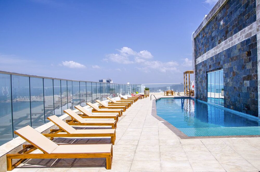 Apartament Bocagrande Palmetto Beach Front 3204 — 4-Star Luxury Hotel in Cartagena, Colombia