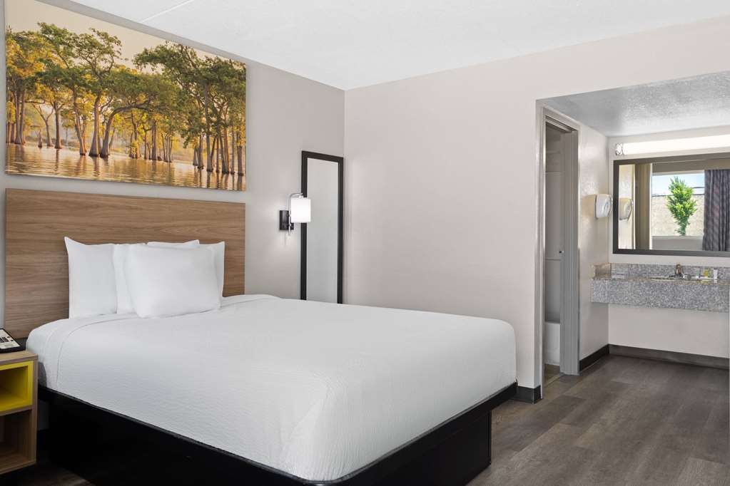 Days Inn by Wyndham Conway - photo 17