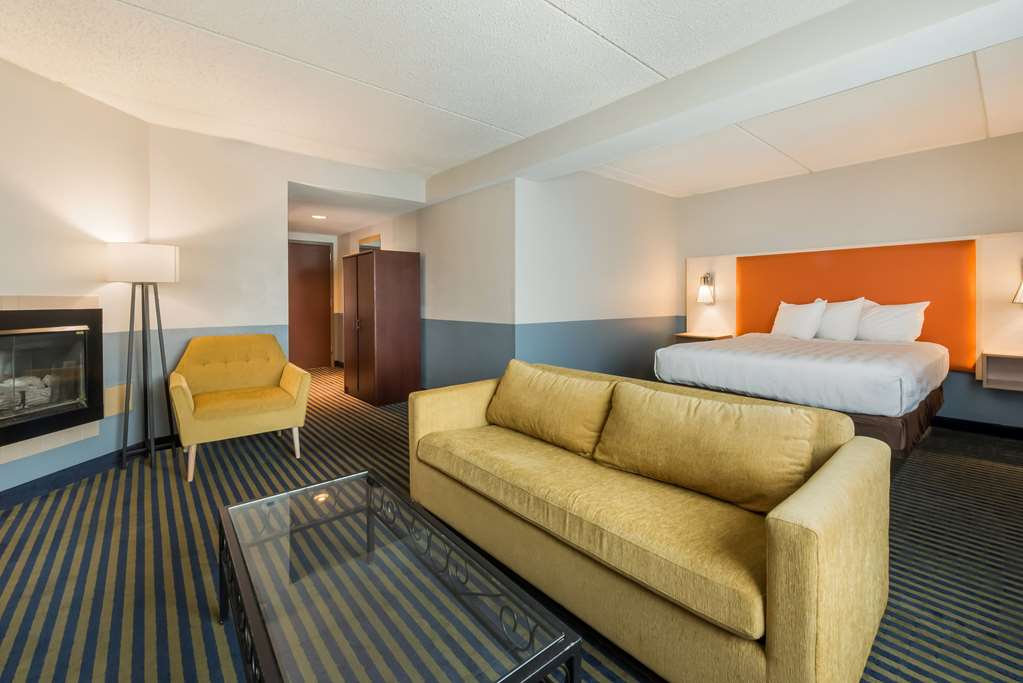 Baymont by Wyndham Westampton - photo 11
