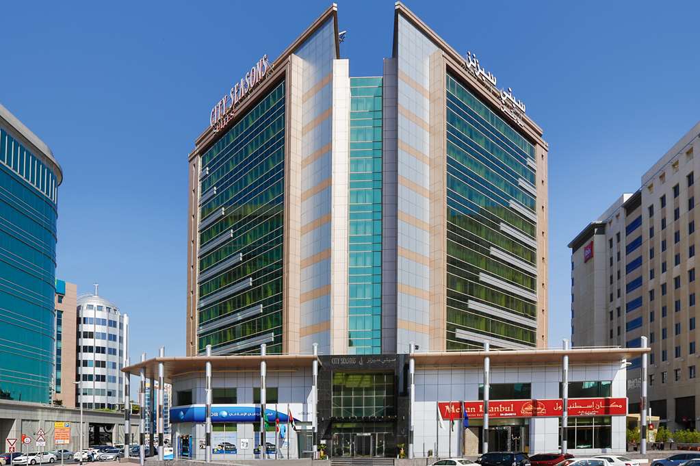 City Seasons Suites — 4-Star Luxury Hotel in Dubai, United Arab Emirates